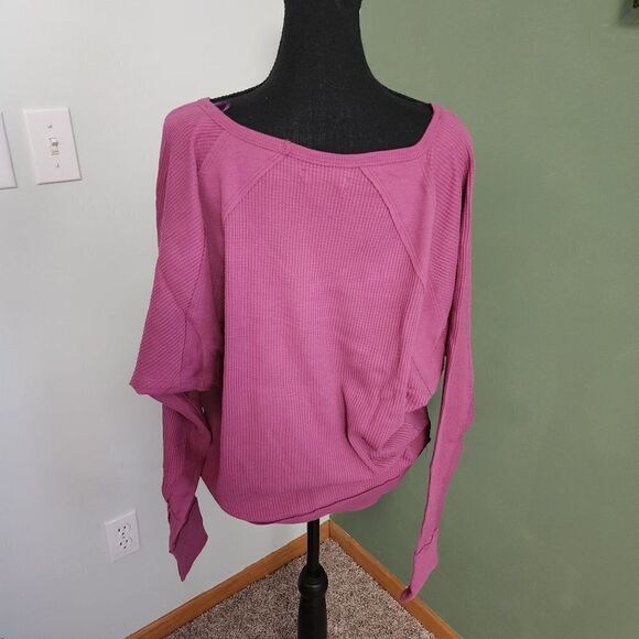 Free People 💯 Cotton Santa Clara Oversized Thermal Top in Mulberry - Picture 6 of 7